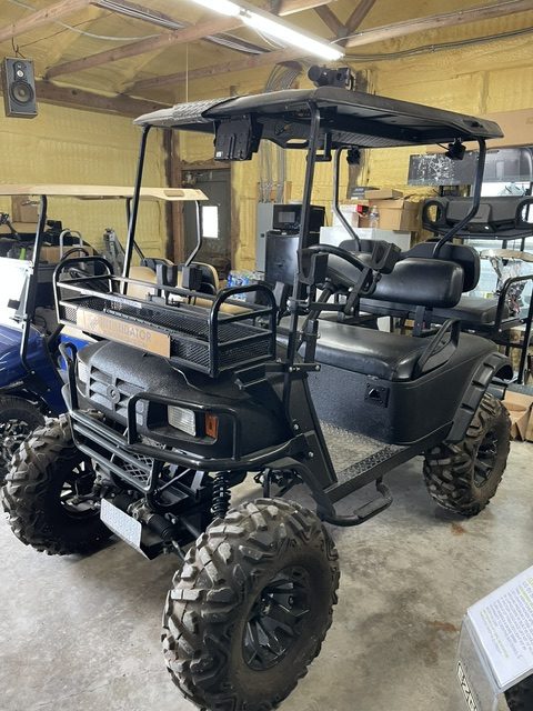 INSTOCK 6/20/2026 ONE OF A KIND 2 SPEED HIGH TORQUE 12 HP 500 AMP HUNTING RIGG 8" LONG TRAVEL SUSPENSION W/ INFRARED CAMERA SET UP FOR NIGHT TIME HUNTING ITS A BEAST !!!