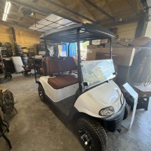 INSTOCK 10/23/26 LIKE NEW PEARL WHITE 2023 EZGO RXV ELITE BUCKET SEATS & MARINE STEREO WITH FACTORY SAMSUNG LITHIUM BATTERY / 5 YEAR FACT WARRANTY GOOD TILL SUMMER 2031