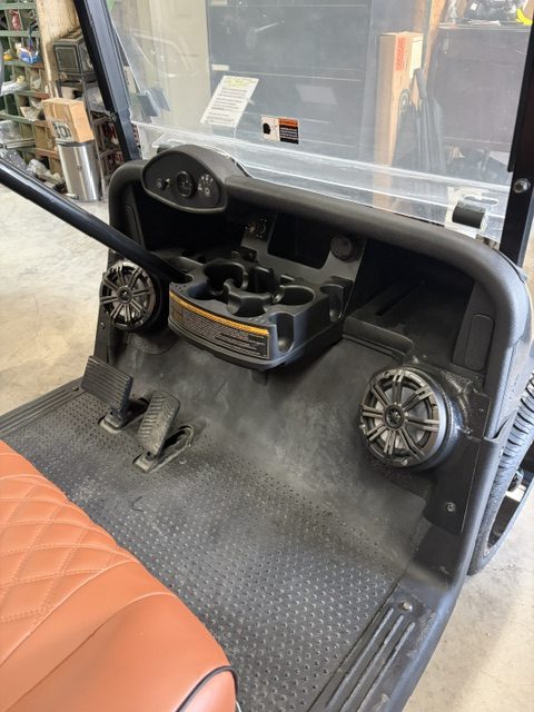 INSTOCK 10/23/26 LIKE NEW PEARL WHITE 2023 EZGO RXV ELITE BUCKET SEATS & MARINE STEREO WITH FACTORY SAMSUNG LITHIUM BATTERY / 5 YEAR FACT WARRANTY GOOD TILL SUMMER 2031 - Image 2