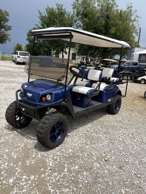ONE OWNER MINT CONDITION 2018 L6 GAS EZGO GOLF CART 13.5 HP KAWASAKI MOTOR W/ PREMIUM WHEELS LIKE NEW / FRESH SERVICE JUST PERFORMED 1/2 THE COST OF NEW - Image 2